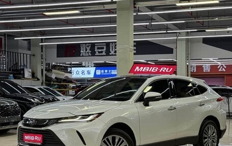 Toyota Harrier, 2023 год, 2 440 000 рублей, 1 фотография