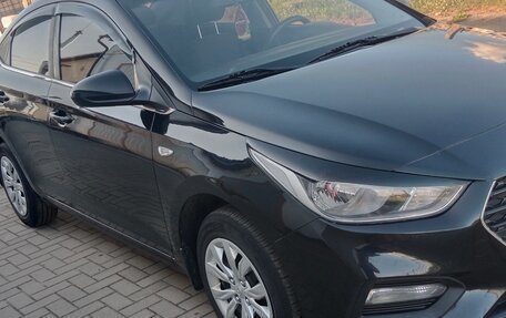 Hyundai Solaris II рестайлинг, 2017 год, 1 140 000 рублей, 5 фотография