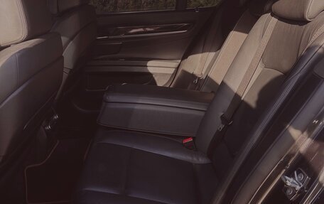 BMW 7 серия, 2008 год, 1 800 000 рублей, 12 фотография