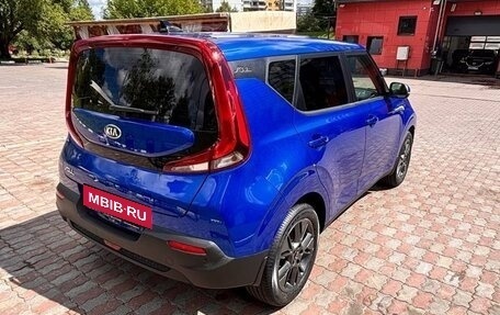 KIA Soul III, 2020 год, 1 900 000 рублей, 9 фотография