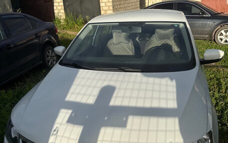 Skoda Rapid I, 2019 год, 900 000 рублей, 3 фотография