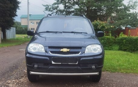 Chevrolet Niva I рестайлинг, 2011 год, 600 000 рублей, 7 фотография