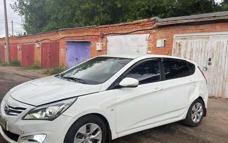 Hyundai Solaris II рестайлинг, 2015 год, 515 000 рублей, 5 фотография