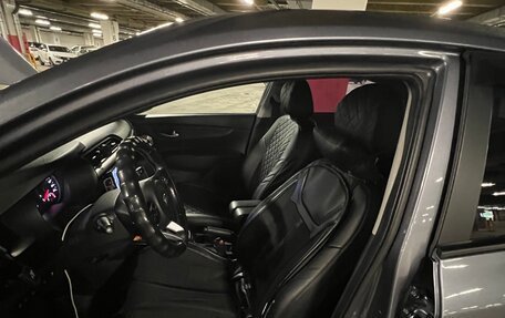 KIA Rio IV, 2018 год, 850 000 рублей, 10 фотография