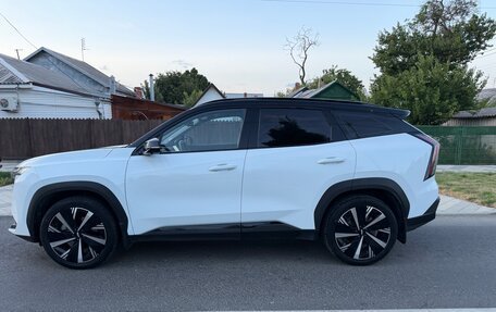 Geely Atlas, 2024 год, 2 300 000 рублей, 3 фотография