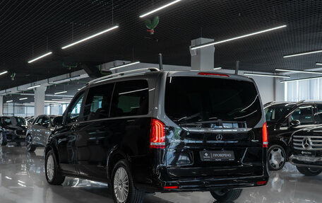 Mercedes-Benz V-Класс, 2022 год, 5 700 000 рублей, 4 фотография