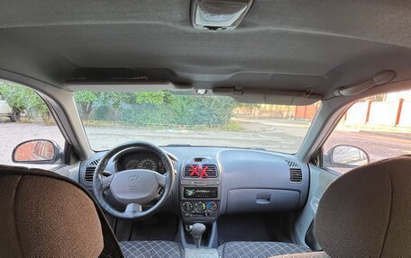 Hyundai Accent II, 2004 год, 330 000 рублей, 5 фотография