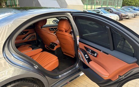 Mercedes-Benz S-Класс, 2022 год, 12 000 000 рублей, 18 фотография