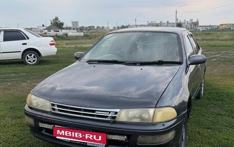 Toyota Carina, 1993 год, 185 000 рублей, 2 фотография