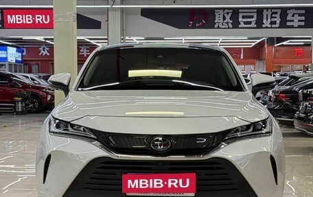 Toyota Harrier, 2023 год, 2 440 000 рублей, 3 фотография