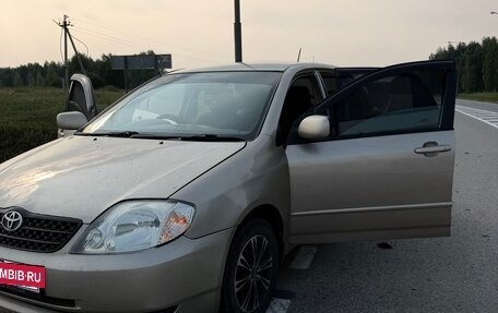 Toyota Corolla, 2001 год, 490 000 рублей, 3 фотография