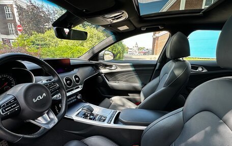 KIA Stinger I, 2022 год, 3 400 000 рублей, 14 фотография