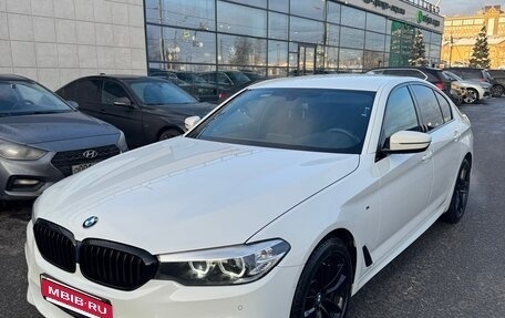 BMW 5 серия, 2019 год, 3 925 000 рублей, 3 фотография