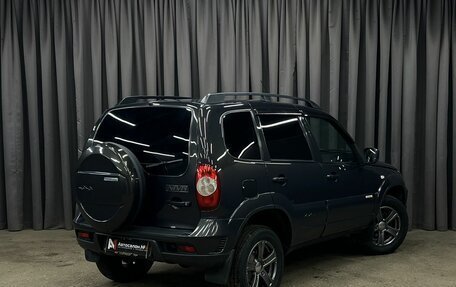 Chevrolet Niva I рестайлинг, 2017 год, 689 888 рублей, 4 фотография