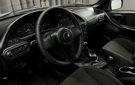 Chevrolet Niva I рестайлинг, 2017 год, 689 888 рублей, 8 фотография