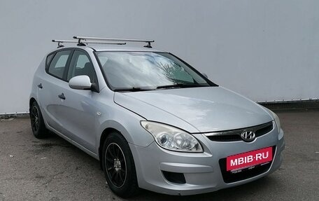 Hyundai i30 I, 2010 год, 550 000 рублей, 3 фотография