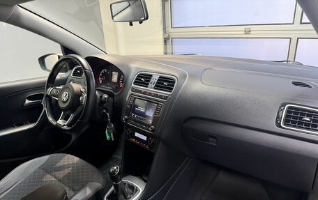 Volkswagen Polo VI (EU Market), 2018 год, 1 249 000 рублей, 19 фотография