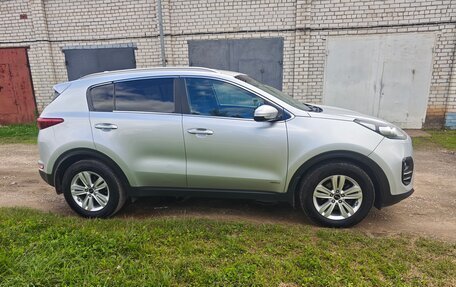 KIA Sportage IV рестайлинг, 2016 год, 1 690 000 рублей, 4 фотография