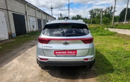 KIA Sportage IV рестайлинг, 2016 год, 1 690 000 рублей, 6 фотография