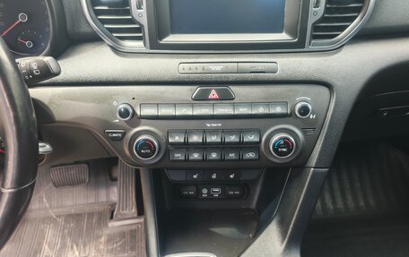 KIA Sportage IV рестайлинг, 2016 год, 1 690 000 рублей, 24 фотография