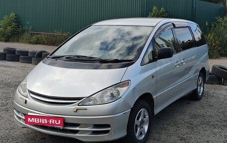 Toyota Estima III рестайлинг -2, 2002 год, 600 000 рублей, 3 фотография