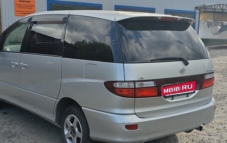 Toyota Estima III рестайлинг -2, 2002 год, 600 000 рублей, 6 фотография