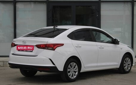 Hyundai Solaris II рестайлинг, 2021 год, 1 680 000 рублей, 7 фотография