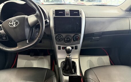 Toyota Corolla, 2011 год, 690 000 рублей, 9 фотография