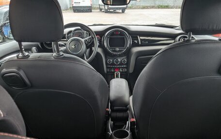 MINI Hatch, 2021 год, 1 850 000 рублей, 10 фотография