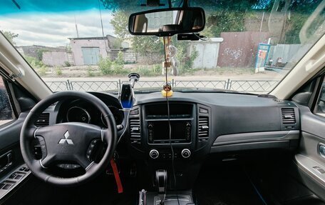 Mitsubishi Pajero IV, 2012 год, 2 650 000 рублей, 12 фотография
