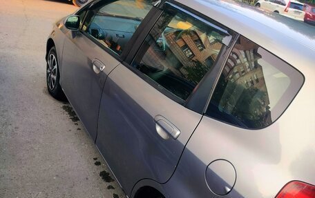 Honda Fit III, 2003 год, 380 000 рублей, 10 фотография