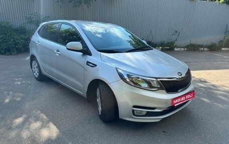 KIA Rio III рестайлинг, 2017 год, 800 000 рублей, 2 фотография