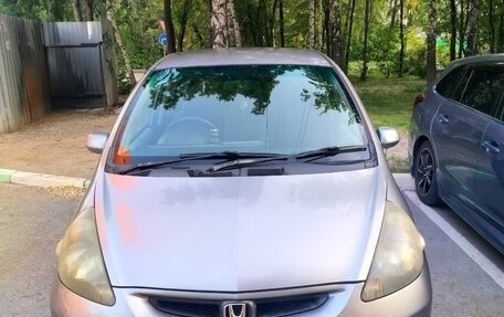 Honda Fit III, 2003 год, 380 000 рублей, 2 фотография