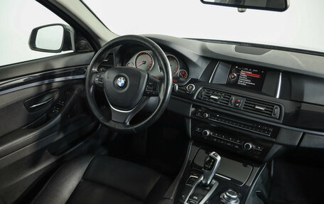 BMW 5 серия, 2014 год, 1 599 000 рублей, 9 фотография