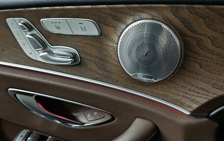 Mercedes-Benz E-Класс, 2018 год, 3 055 000 рублей, 21 фотография