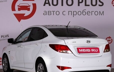 Hyundai Solaris II рестайлинг, 2015 год, 899 000 рублей, 3 фотография