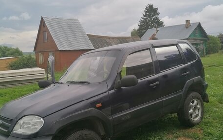 Chevrolet Niva I рестайлинг, 2005 год, 270 000 рублей, 8 фотография