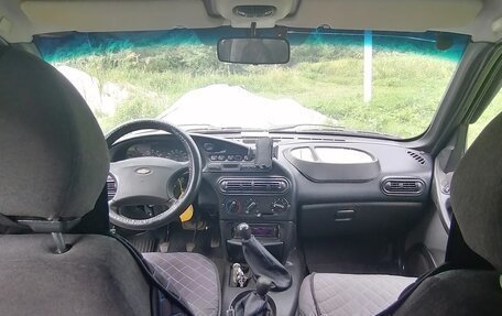Chevrolet Niva I рестайлинг, 2005 год, 270 000 рублей, 13 фотография