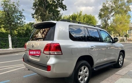 Toyota Land Cruiser 200, 2010 год, 3 050 000 рублей, 4 фотография