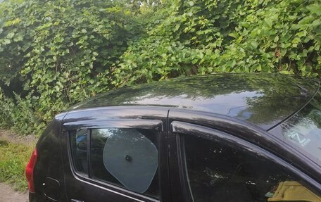Renault Sandero I, 2012 год, 595 000 рублей, 2 фотография