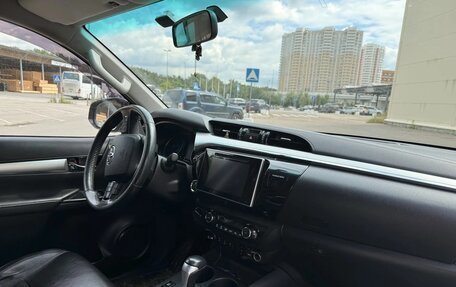 Toyota Hilux VIII, 2016 год, 3 700 000 рублей, 8 фотография
