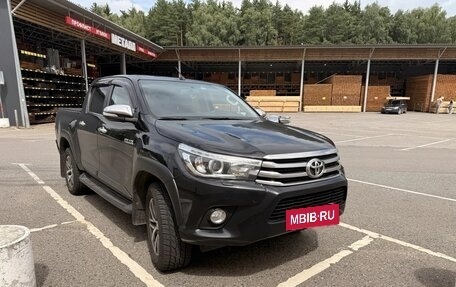 Toyota Hilux VIII, 2016 год, 3 700 000 рублей, 5 фотография