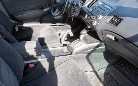 Honda Civic VIII, 2010 год, 650 000 рублей, 11 фотография