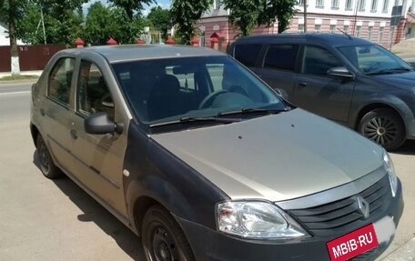 Renault Logan I, 2011 год, 210 000 рублей, 3 фотография