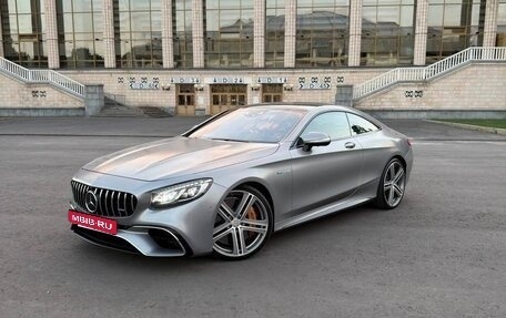 Mercedes-Benz S-Класс AMG, 2016 год, 10 800 000 рублей, 2 фотография