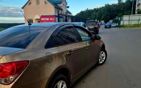 Chevrolet Cruze II, 2013 год, 950 000 рублей, 7 фотография