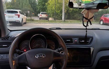 KIA Rio III рестайлинг, 2013 год, 850 000 рублей, 7 фотография
