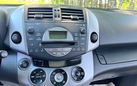 Toyota RAV4, 2008 год, 1 050 000 рублей, 21 фотография