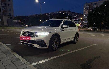 Volkswagen Tiguan II, 2021 год, 3 600 000 рублей, 11 фотография