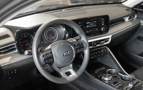 KIA K5, 2019 год, 2 327 400 рублей, 5 фотография